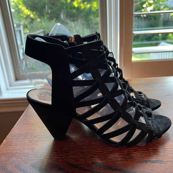 Vince Camuto Black Evel Caged Sandals- New (Never worn) Size: 10W - Picture 2 of 6